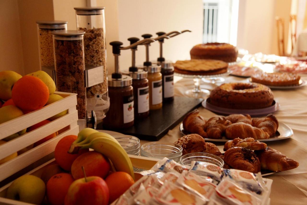 Hotel Alfa Anche In All Inclusive 리미니 외부 사진