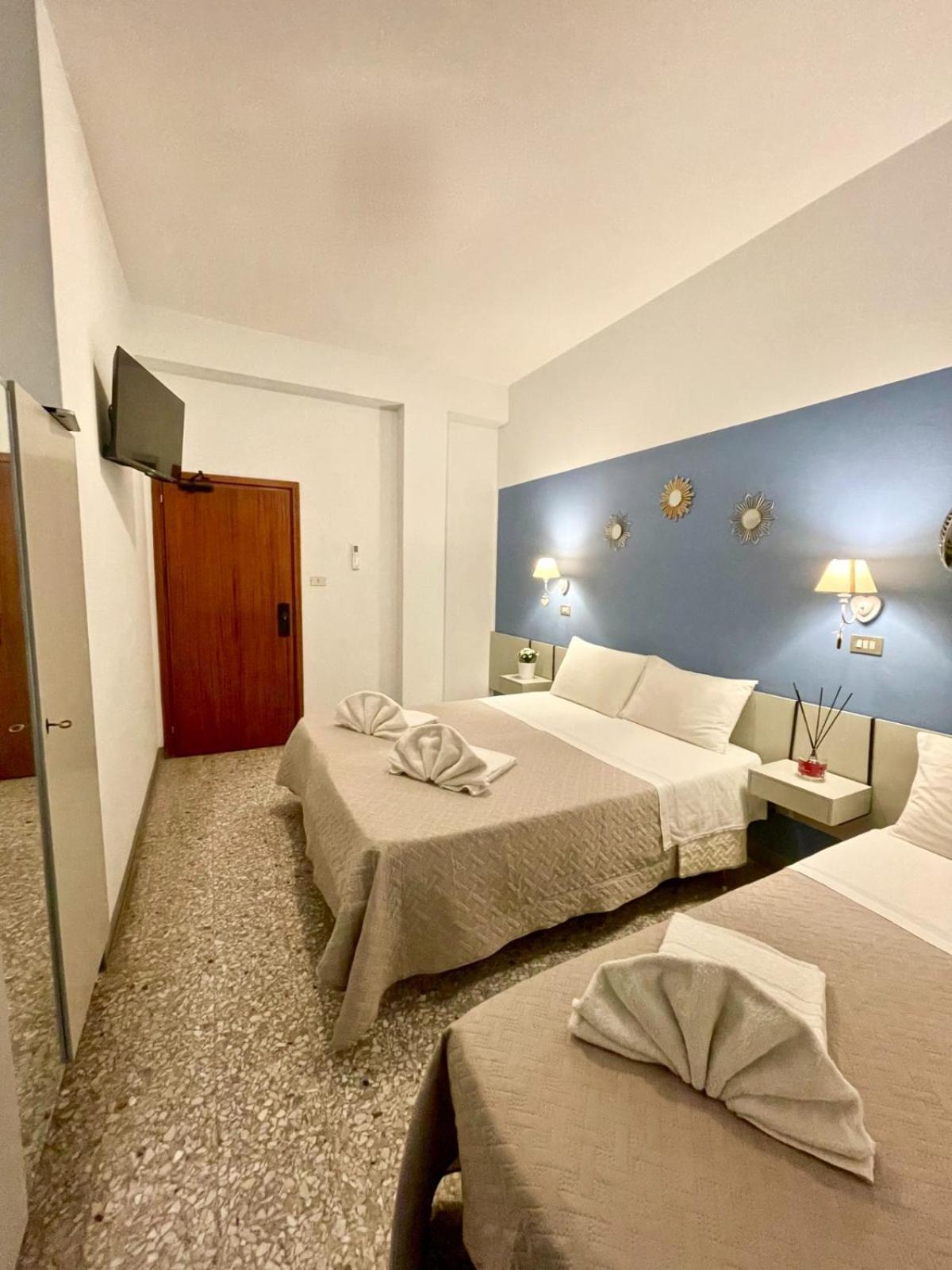 Hotel Alfa Anche In All Inclusive 리미니 외부 사진