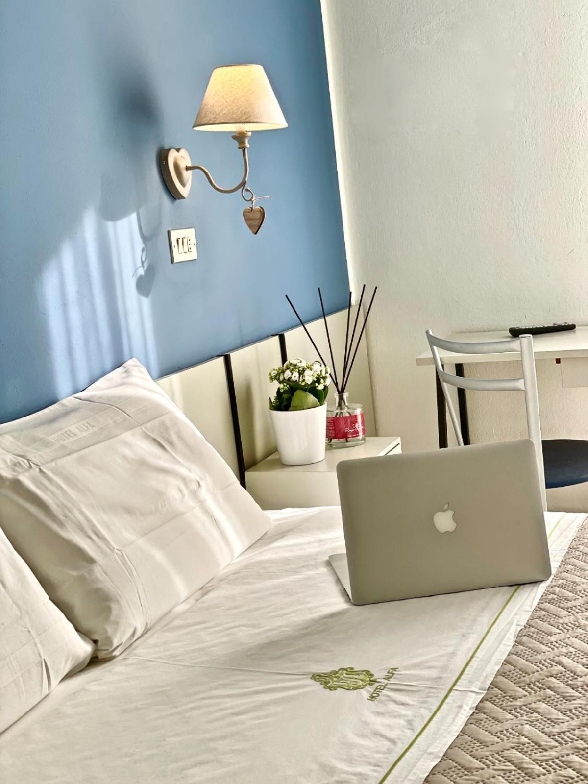 Hotel Alfa Anche In All Inclusive 리미니 외부 사진