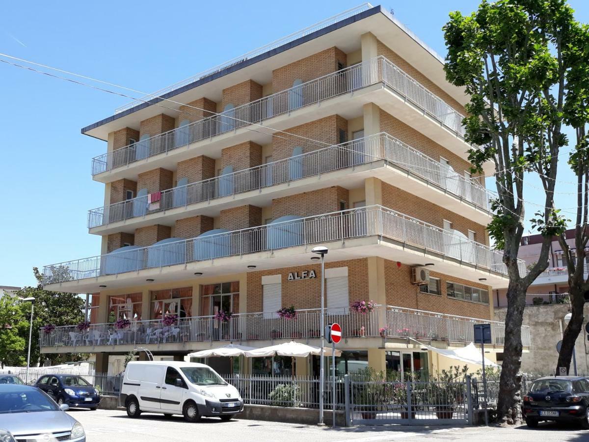 Hotel Alfa Anche In All Inclusive 리미니 외부 사진